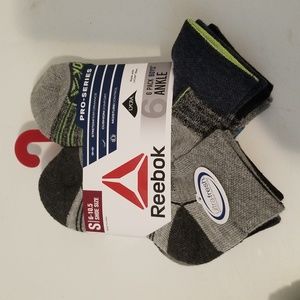 Reebok Pro Series 6 pack Boys ankle socks shoe size 6-10.5